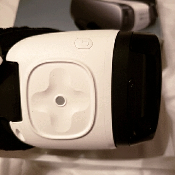 Samsung Gear VR Oculus - Picture 3 of 8